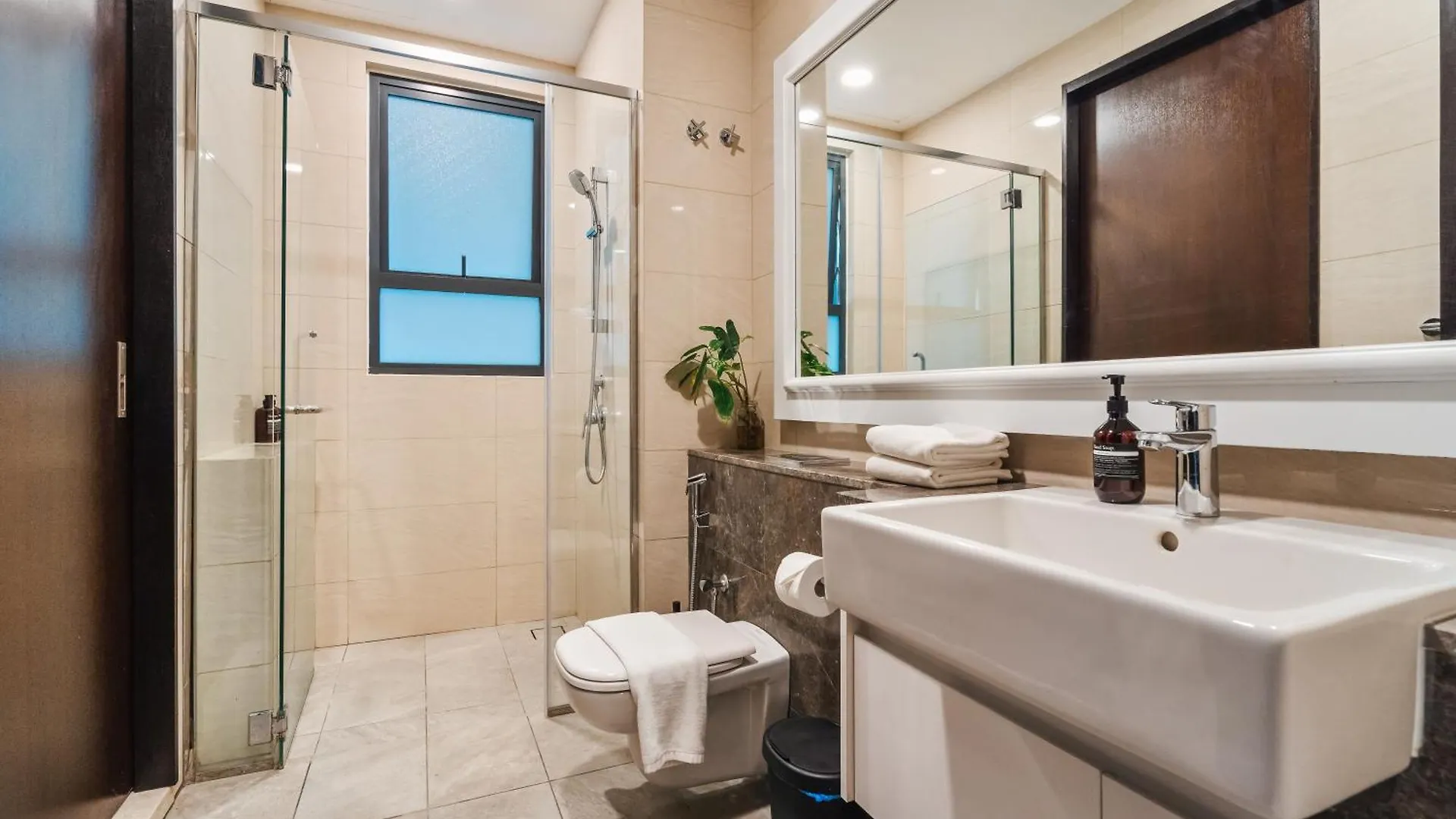 קואלה לומפור Central 2Br Designer Apartment In Klcc Cbd 2-Mins Walk To Station