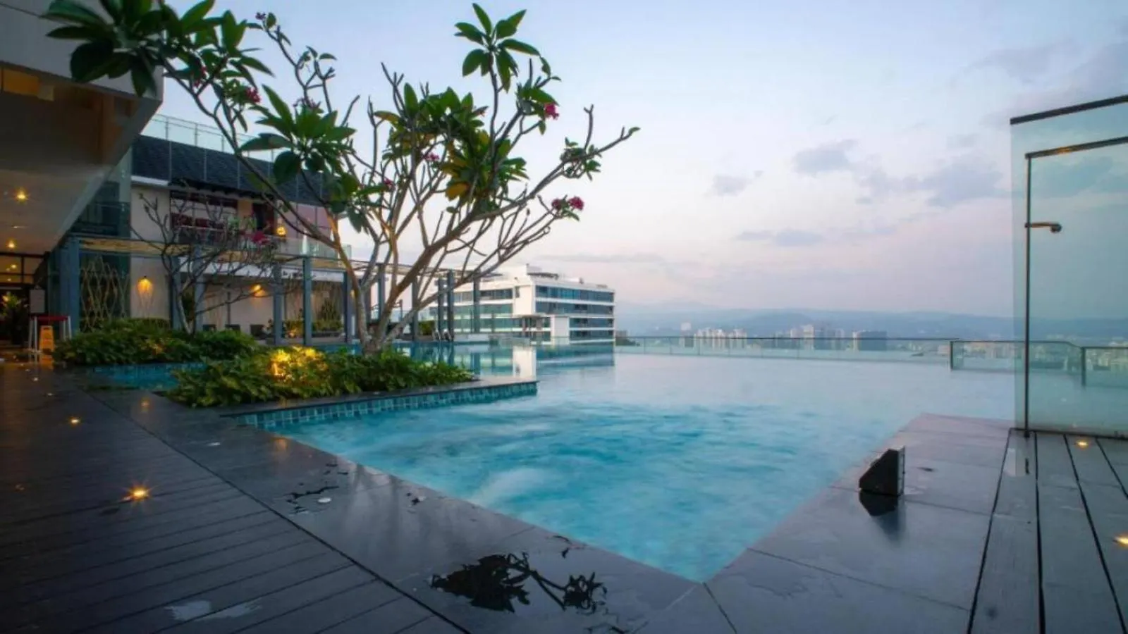 קואלה לומפור Central 2Br Designer Apartment In Klcc Cbd 2-Mins Walk To Station